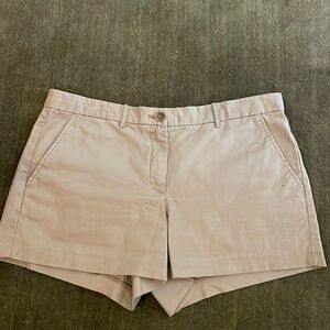 Gap beige shorts